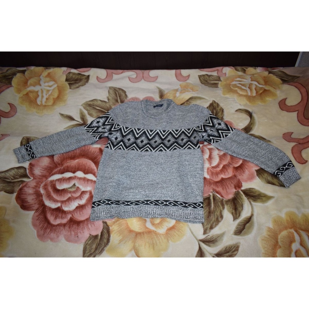 Sweater Unisex Gray Geometric pattern